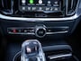 Volvo V60 2.0 T6 Plug-in hybrid AWD Ultimate Dark - Long Range l Pano l Trekh. l 360cam