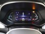 Renault Clio 1.6 E-Tech Hybrid 140 Limited | airco automatisch | Apple Carplay/Android | cruise control | LED koplampen | lederen bekleding | lichtmetalen velgen 17"| navigatiesysteem full map | rijstrooksensor met correctie | voorstoelen verwarmd |