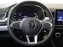 Renault Clio 1.6 E-Tech Hybrid 140 Limited | airco automatisch | Apple Carplay/Android | cruise control | LED koplampen | lederen bekleding | lichtmetalen velgen 17"| navigatiesysteem full map | rijstrooksensor met correctie | voorstoelen verwarmd |