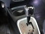 Toyota Yaris 1.5 Hybrid Premium | Dealeronderhouden | Panoramadak | Stoelverwarming | Climate Control | Cruise Control | Achteruitrijcamera | Armsteun | Bluetooth |