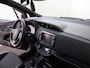 Toyota Yaris 1.5 Hybrid Premium | Dealeronderhouden | Panoramadak | Stoelverwarming | Climate Control | Cruise Control | Achteruitrijcamera | Armsteun | Bluetooth |