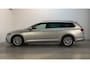 Volkswagen Passat 1.5 TSI 150pk DSG Business Trekhaak Navigatie App-Connect App-Connect DAB+