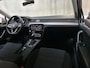 Volkswagen Passat 1.5 TSI 150pk DSG Business Trekhaak Navigatie App-Connect App-Connect DAB+