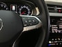 Volkswagen Passat 1.5 TSI 150pk DSG Business Trekhaak Navigatie App-Connect App-Connect DAB+