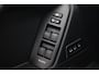 Toyota Land Cruiser 7 pers. 2.8 D-4D Executive | Panoramadak | Trekhaak | Treeplanken | Stoel-/achterbankverwarming | Stoelventilatie | Leder | Rear Seat Entertainment | Dodehoek detectie | JBL
