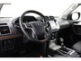 Toyota Land Cruiser 7 pers. 2.8 D-4D Executive | Panoramadak | Trekhaak | Treeplanken | Stoel-/achterbankverwarming | Stoelventilatie | Leder | Rear Seat Entertainment | Dodehoek detectie | JBL