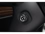 Toyota Land Cruiser 7 pers. 2.8 D-4D Executive | Panoramadak | Trekhaak | Treeplanken | Stoel-/achterbankverwarming | Stoelventilatie | Leder | Rear Seat Entertainment | Dodehoek detectie | JBL