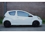 Toyota Aygo 1.0 VVT-i Comfort, Airco, Elektr. Ramen, Nw. APK bij aflevering.