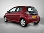 Toyota Aygo 1.0-12V Aspiration Red Automaat | volledig onderhouden | Half lederen bekleding | Airco | elektrische ramen | Velgen