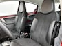 Toyota Aygo 1.0-12V Aspiration Red Automaat | volledig onderhouden | Half lederen bekleding | Airco | elektrische ramen | Velgen