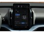 Volvo EX30 P3 Plus Europa 51 kWh | Elektrisch verstelbare voorstoelen | Stoel-/ stuurwielverwarming | Harman Kardon | Pilot assist | BLIS | Apple carplay/ Android auto | 18 inch. lichtmetalen velgen | Keyless entry | Elektrisch bedienbare achterklep