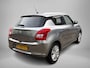 Suzuki Swift 1.2 Select Smart Hybrid | Apple carplay | Stoelverwarming | Camera | Lichtmetalen Velgen | Airco | Metallic lak | Uniek lage km-stand!! |