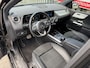 Mercedes-Benz B-klasse 250 e AMG Line 18''/Dodehoek/Camera/Keyless/Sfeerverlichting/DAB/PDC v+a/Stoelverwarming/Apple Carplay & Android Auto