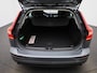 Volvo V60 2.0 B3 Momentum | AUTOMAAT | NAVIGATIE | ACHTERUITRIJCAMERA | CLIMATE CONTROL | CRUISE CONTROL |