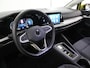 Volkswagen Golf 1.0 eTSI Life | Trekhaak | Navigatie | Cruise Control Adaptief | Parkeersensoren |