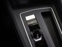Volkswagen Golf 1.0 eTSI Life | Trekhaak | Navigatie | Cruise Control Adaptief | Parkeersensoren |