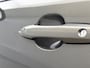 Toyota Yaris 1.5 Hybrid 130 Executive | BTW voertuig | Dodehoek detectie | Stoel+stuurverwarming | Parkeersensoren Voor+achter | Climate Control | Cruise Control Adaptive | Apple CarPlay/Android auto | Draadloze telefoonlader |