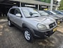 Hyundai Tucson 2.0i Dynamic | NIEUWE APK | 12 MND GARANTIE | AIRCO | ELEC RAMEN |