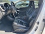 Volvo V40 1.6 T3 Summum Xenon | Leder | Trekhaak |