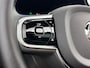 Volvo V60 T6 Recharge Ultra Dark | 19" | Trekhaak | 360 Camera | Getint Glas | Elektr. verst. Sportstoelen | Panoramadak | Harman Kardon| Head-Up | Full LED