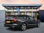 Volvo V60 T6 Recharge Ultra Dark | 19" | Trekhaak | 360 Camera | Getint Glas | Elektr. verst. Sportstoelen | Panoramadak | Harman Kardon| Head-Up | Full LED