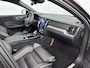 Volvo V60 T6 Recharge Ultra Dark | 19" | Trekhaak | 360 Camera | Getint Glas | Elektr. verst. Sportstoelen | Panoramadak | Harman Kardon| Head-Up | Full LED