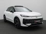 Volkswagen T-Roc 1.5 eTsi R-Line First Edition 150PK DSG Pano-Schuifdak, Trekhaak, Black Style, 20" LM Velgen, Keyless, Side Asisst, Matrix LED-Verlichting, Achteruitrijcamera