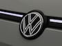 Volkswagen T-Roc 1.5 eTsi R-Line First Edition 150PK DSG Pano-Schuifdak, Trekhaak, Black Style, 20" LM Velgen, Keyless, Side Asisst, Matrix LED-Verlichting, Achteruitrijcamera