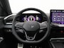 Volkswagen T-Roc 1.5 eTsi R-Line First Edition 150PK DSG Pano-Schuifdak, Trekhaak, Black Style, 20" LM Velgen, Keyless, Side Asisst, Matrix LED-Verlichting, Achteruitrijcamera