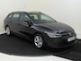 Volkswagen Golf Variant 1.0 TSI Life | Adaptieve cruise control | Navigatie | Parkeersensoren voor en achter | Sfeerverlichting | Lane assist | Carplay |