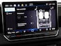 Volkswagen Tiguan 1.5 eHybrid 272pk DSG R-Line · Panoramadak · Inklap. Trekhaak · Harman Kardon · 360 Camera · Leder Varenna + Stoelverkoeling & Massage · Garantie t/m 09-06-2030 of 100.000km