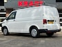 Volkswagen Transporter 2.0 TDI L1H1|110PK|airco|cruise|bluetooth|trekhaak|parkeersensoren achter|imperiaal|drie zitplaatsen|EURO6.