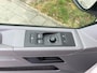 Volkswagen Transporter 2.0 TDI L1H1|110PK|airco|cruise|bluetooth|trekhaak|parkeersensoren achter|imperiaal|drie zitplaatsen|EURO6.