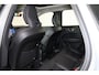 Volvo XC60 T6 Recharge AWD Plus Dark - Panorama/schuifdak - IntelliSafe Assist & Surround - 360º Camera - Verwarmde voorstoelen, stuur & achterbank - Parkeersensoren voor & achter - Elektr. bedienb. voorstoelen met geheugen - Draadloze tel. lader - Inklapbare trekhaak - 19' LMV