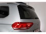 Volkswagen Touran 1.4 TSI Highline R-line, 7-Persoons, Trekhaak, Kinderzitjes!