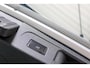 Volkswagen Touran 1.4 TSI Highline R-line, 7-Persoons, Trekhaak, Kinderzitjes!