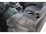 Volkswagen Touran 1.4 TSI Highline R-line, 7-Persoons, Trekhaak, Kinderzitjes!