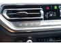 BMW 3-Serie 330e | Head Up Display | 360 Camera | Stoelverwarming | Apple Carplay