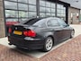 BMW 3-Serie 325i Executive | olielekkage | vering kapot