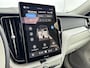 Volvo XC60 T8 Recharge Ultra Dark Executive Edition | 22" | Luchtvering | Gelaagd Glas | Geventileerd Nappa | Massagestoelen | Bowers & Wilkins | Panoramadak | Head-Up | 360 Camera | Elektr. verst. Stoelen | BLIS | Stoel/Stuur/Achterbankverwarming