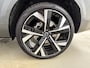 Volvo XC60 T8 Recharge Ultra Dark Executive Edition | 22" | Luchtvering | Gelaagd Glas | Geventileerd Nappa | Massagestoelen | Bowers & Wilkins | Panoramadak | Head-Up | 360 Camera | Elektr. verst. Stoelen | BLIS | Stoel/Stuur/Achterbankverwarming