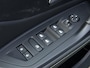 Peugeot 308 1.2 Hybrid 145 e-DCS6 GT | Navigatie | AGR stoelen | Memory | Stuur/Stoelverwarming | Matrix LED | 18inch | Trekhaak | Lage kmstand!