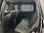 Volkswagen Tiguan R-Line Business 1.5 TSI 150pk DSG Automaat Trekhaak, Panoramadak, Lederen bekleding, Adaptive cruise control, Elektrische achterklep, LED matrix koplampen
