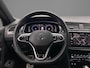 Volkswagen Tiguan R-Line Business 1.5 TSI 150pk DSG Automaat Trekhaak, Panoramadak, Lederen bekleding, Adaptive cruise control, Elektrische achterklep, LED matrix koplampen