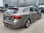 Toyota Avensis Touring Sports 1.8 VVT-i Dynamic Automaat | Trekhaak | Stoelverwarming | Leder