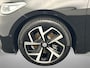 Volkswagen ID.3 Pro Business 204pk Automaat Adaptive cruise control, 360 camera, Achteruitrijcamera, Stoelverwarming, Navigatie, LED matrix koplampen