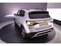 Volkswagen T-Cross Life Edition 1.0 TSI 95pk Adaptive cruise control, Achteruitrijcamera, Parkeersensoren, App connect, Stoelverwarming, LED koplampen