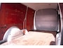 Volkswagen Transporter 2.5 TDI 130 pk Lang 5 Cilinder Youngtimer Airco Cruise Control, Trekhaak 2.500 kg, 2-Zits