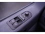 Volkswagen Transporter 2.5 TDI 130 pk 5 Cilinder, Youngtimer Airco 16" LMV, Trekhaak, PDC V+A, 3-Zits, APK 02-2026