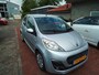 Peugeot 107 1.0 Active zeer Airco led. NL auto 84744km .nap